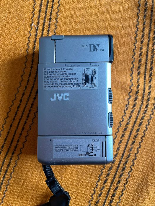 JVC GR-DV1 MiniDV PAL – kamera MiniDV