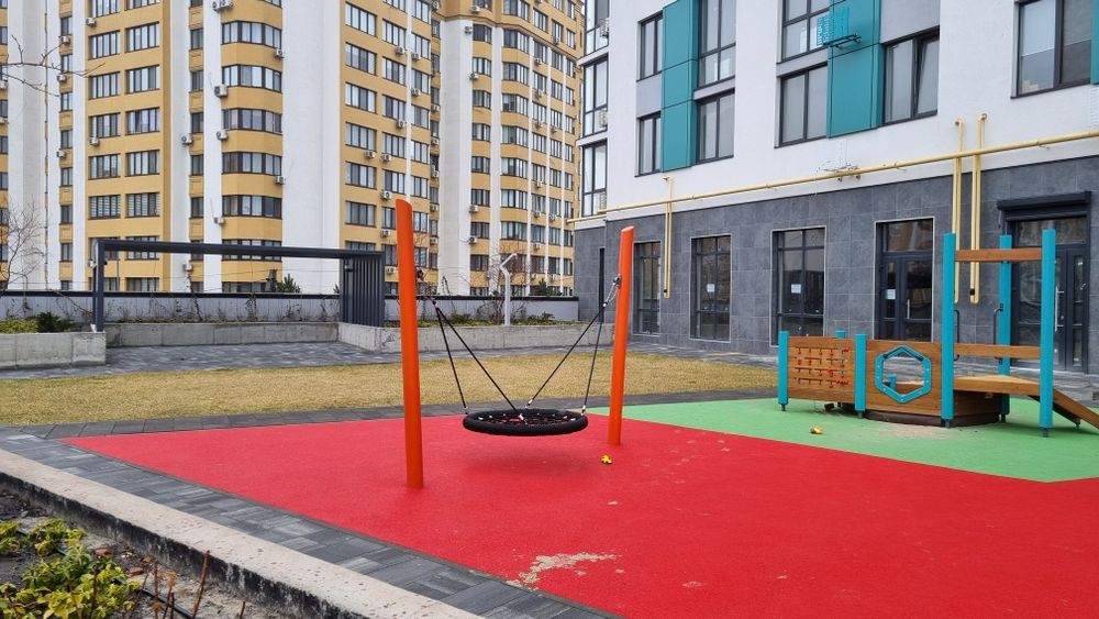 Здам комерційну нерухомість в  ЖК Крістал Авеню