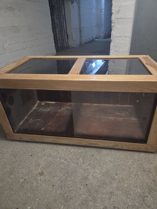 Terrarium żółw gad plaż jeż drewno