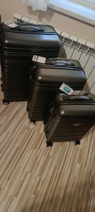 Zestaw 3 walizki podróżne Tillvex