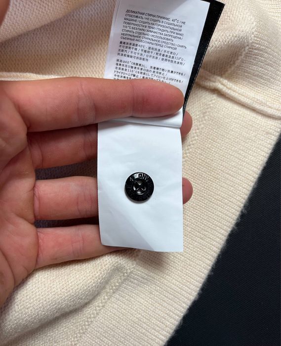 Свитер Stone Island .