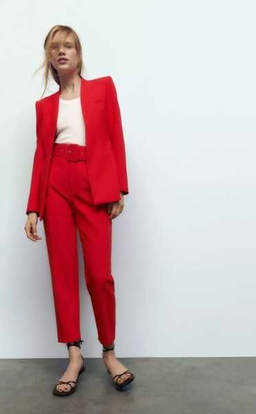 Будь у центрі уваги:  костюм ZARA XL  у вогняному кольорі