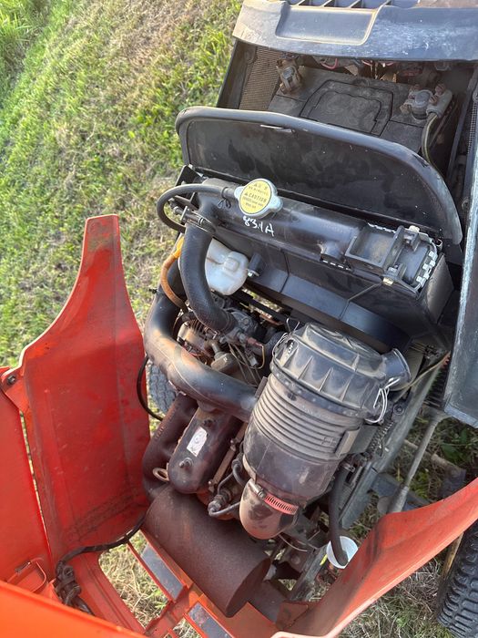 Kubota g18 traktorek kosiarka górny wysyp diesel
