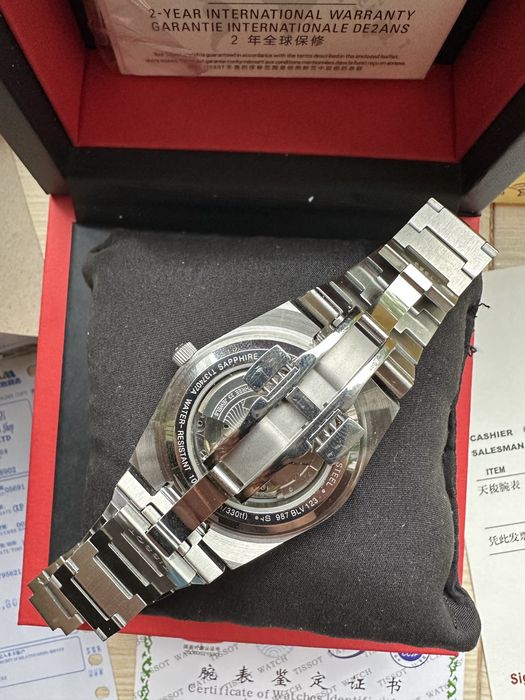 ГОДИННИК TISSOT PRX 40MM T137.407.11.051.00