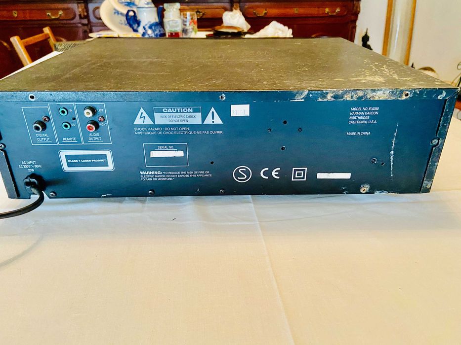 Harman Kardon - 5 CD's Changer Player - FL835064551330157571124