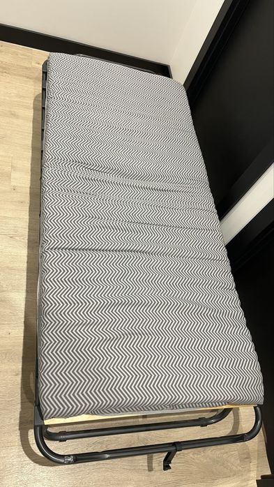 Łóżko rozkładane, łóżko gościnne