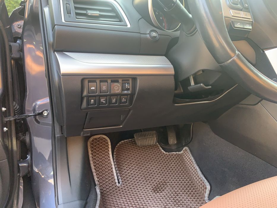 Subaru Legacy 2.5i Premium