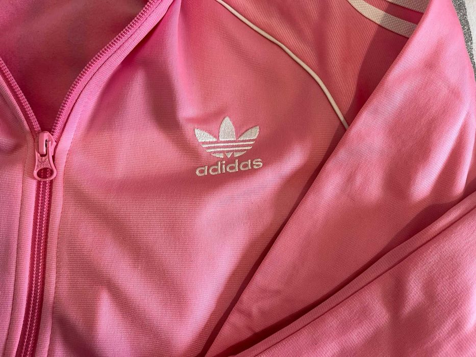 Vendo com muito pouco uso 2 fatos de treino da Adidas originais