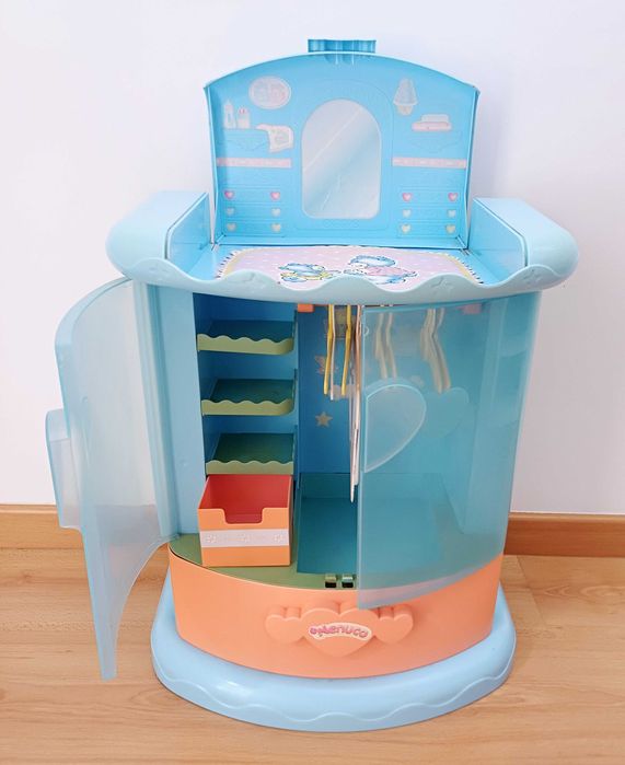 Roupeiro de brincar Nenuco