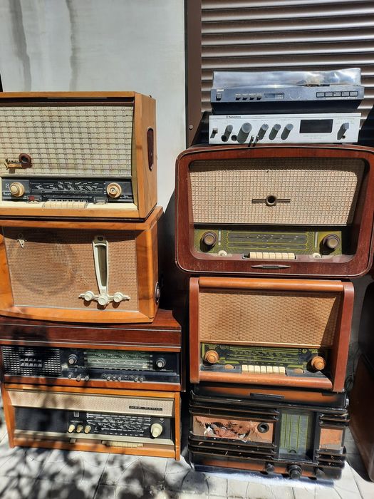 Радіоли,одним лотом.