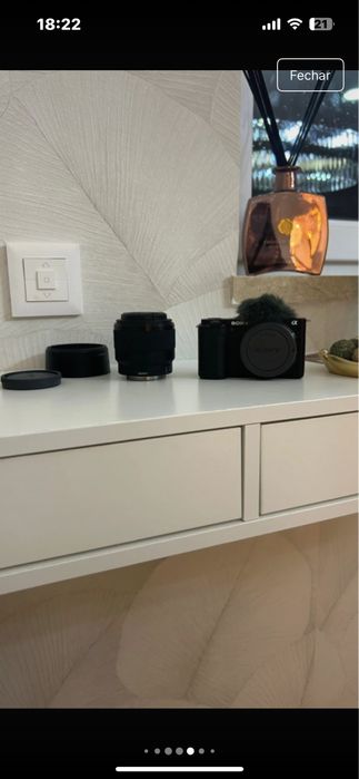 Sony ZVE-10 35mm Full-frame.