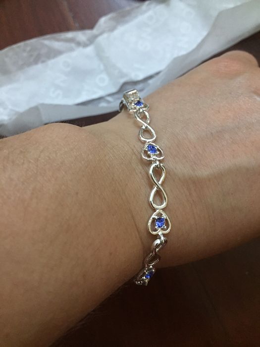 Pulseira icons da avon