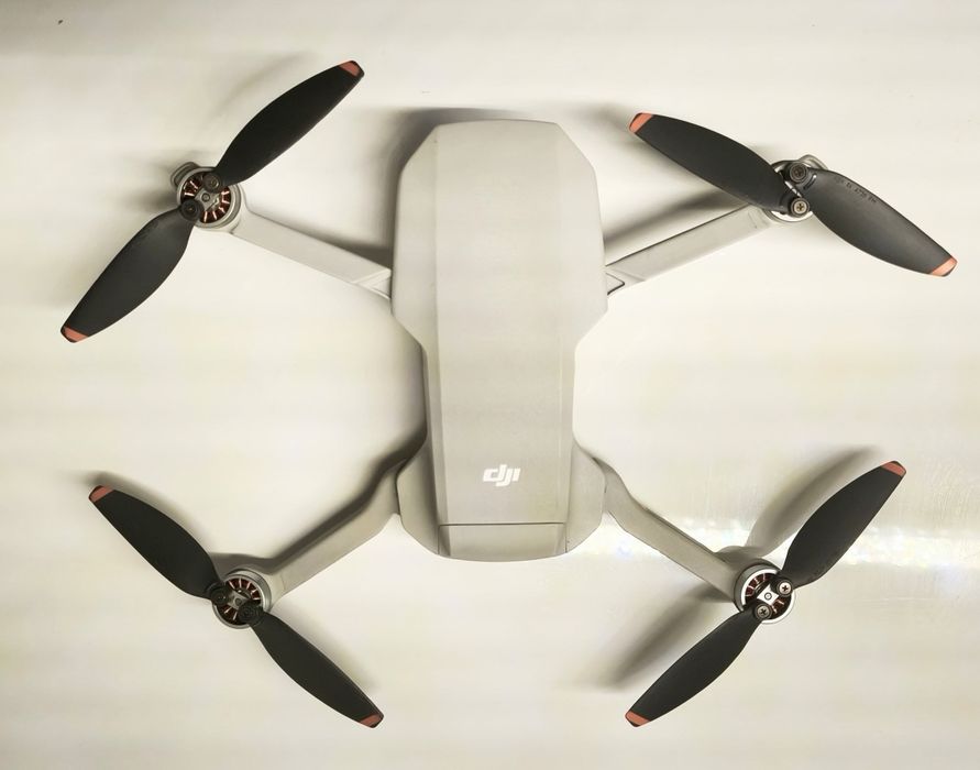 DJI Mini 2 - 4k - klasa zero. Dwie baterie