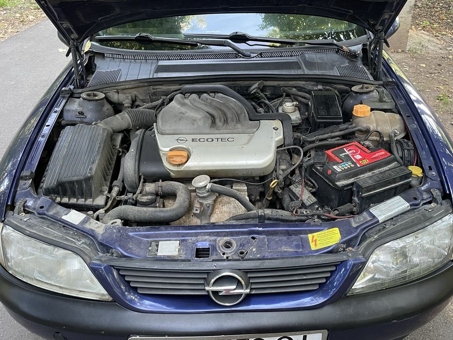 Продам Opel Vectra B 1.6 1996