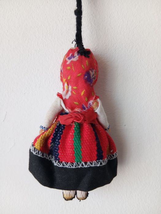 Mini boneca Portuguesa,  traje Minho  Folclore