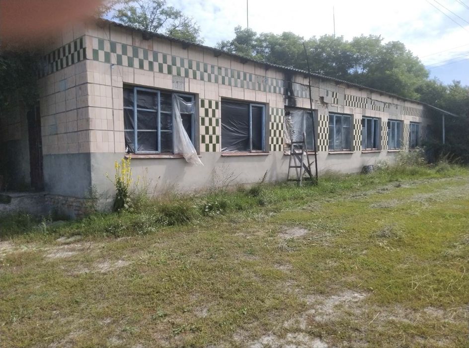 Продам приміщення 256кв.м