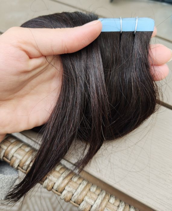 Włosy Tape On 1B bardzo ciemny brąz 55/57 cm 50 g – nowe