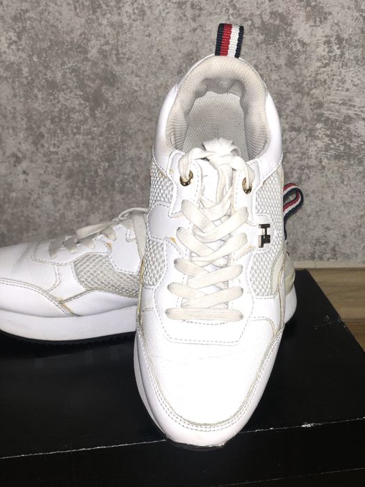 Кроссовки Tommy Filfiger 37,5