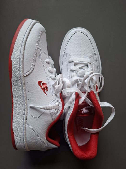 Buty Nike rozm. 41 NOWE