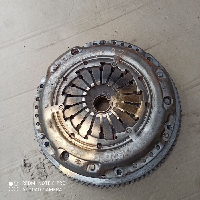 Демпфер (маховик) Тойота Авенсис т 25