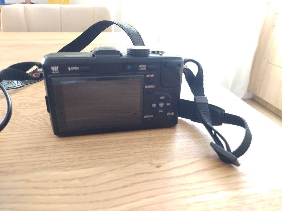 Panasonic Lumix DMC-GF1 + obiektyw 3.5-5.6