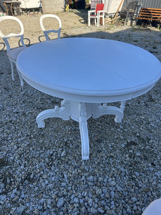 Stylowy stol rozkladany bialy z krzeslami