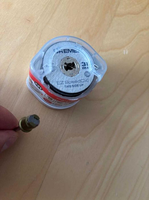 12 Discos de 38mm Dremel EZ SpeedClic SC456B +Mandril Dremel SpeedClic