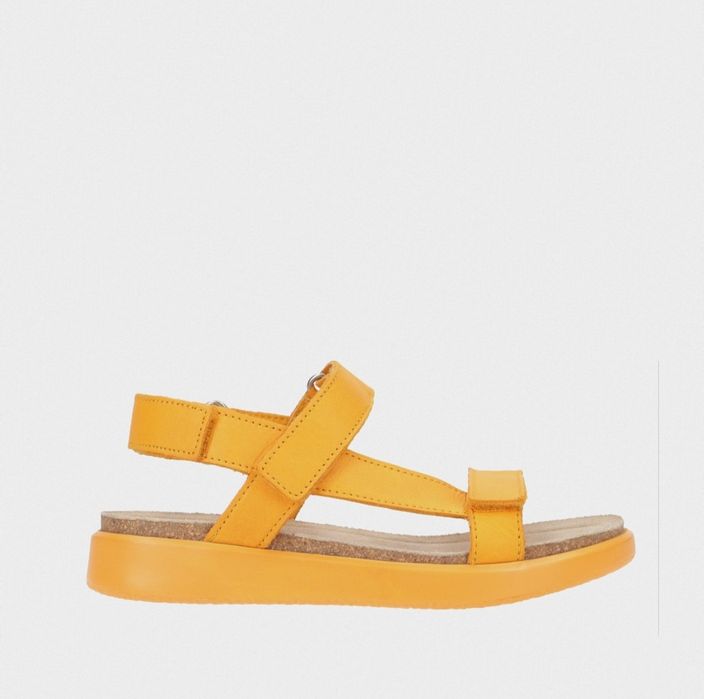 Нові дитячі жовті сандалі Ecco 29 розмір