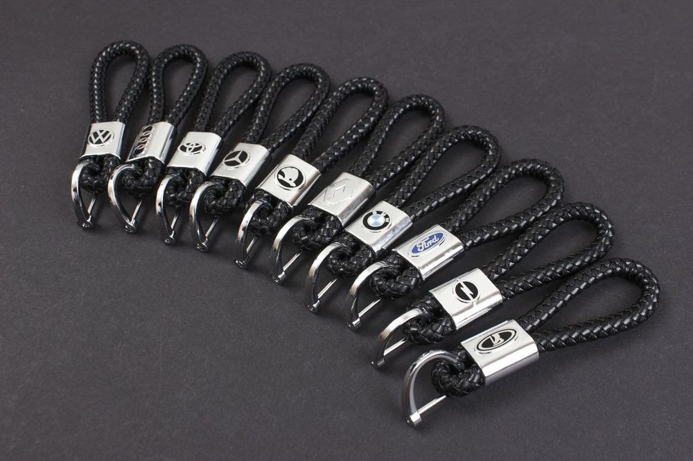 брелок на ключи авто