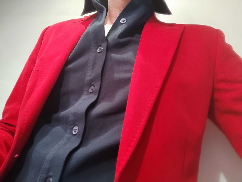 Blazer Vermelho Oficina mustra Luxo