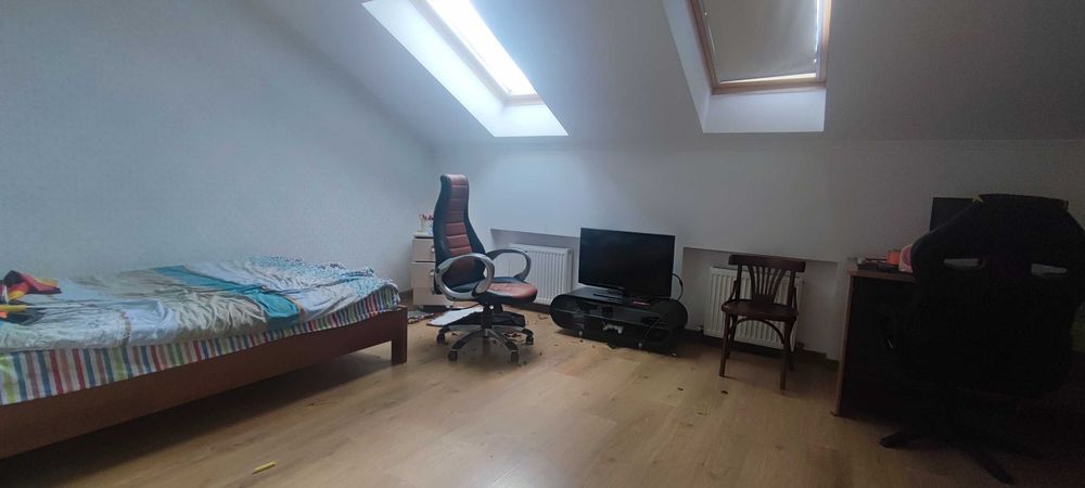 Продається простора квартира на пр.Шевченка