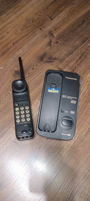 Telefon bezprzewodowy Panasonic KX TC170-B
