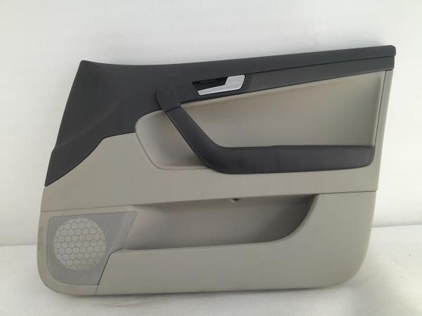 Forra porta / quartela frente direita AUDI A3 Sportback (8PA)
