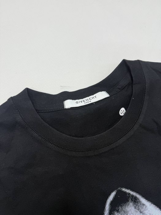 Футболка джіванші T-shirt Givenchy