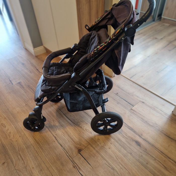 Wózek spacerowy linelo