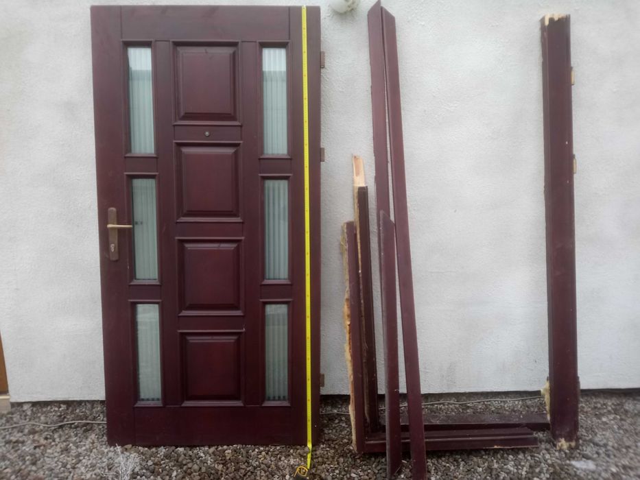 Drzwi wejściowe 100 cm, drewniane stan dobry.
