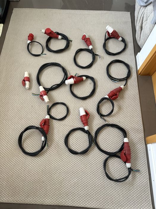 Three-Phase Sockets64172208358787122