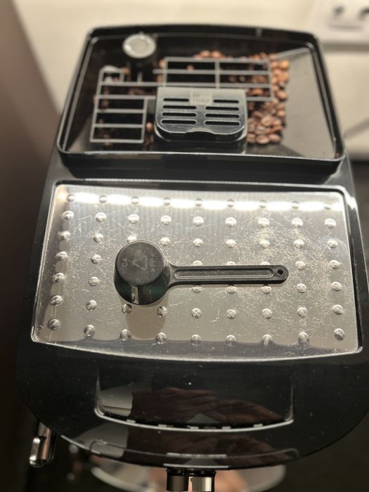 Máquina de Café De’Longhi Magnifica S