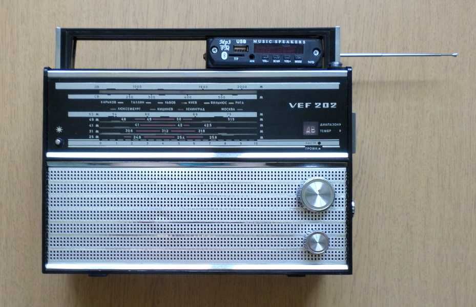 Медиацентр на базе  ВЭФ 202