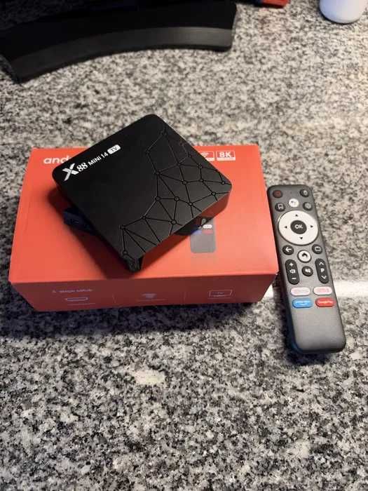Mini box Android 8K