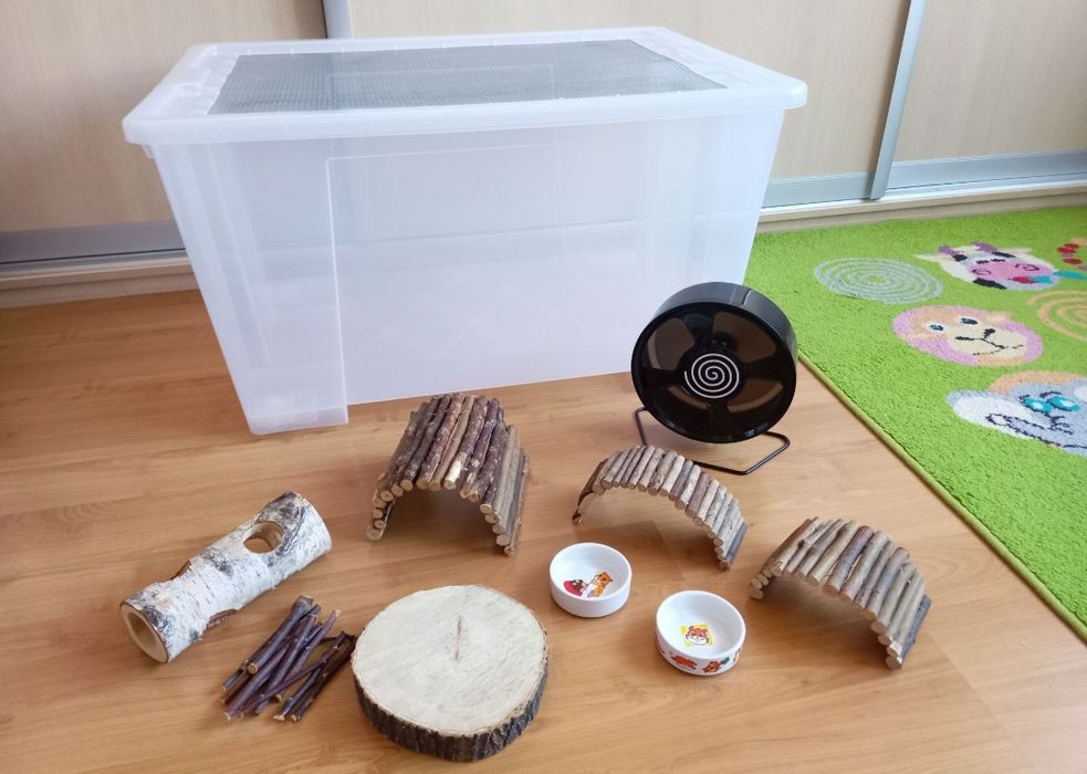 Kołowrotek dla chomika z zestawem