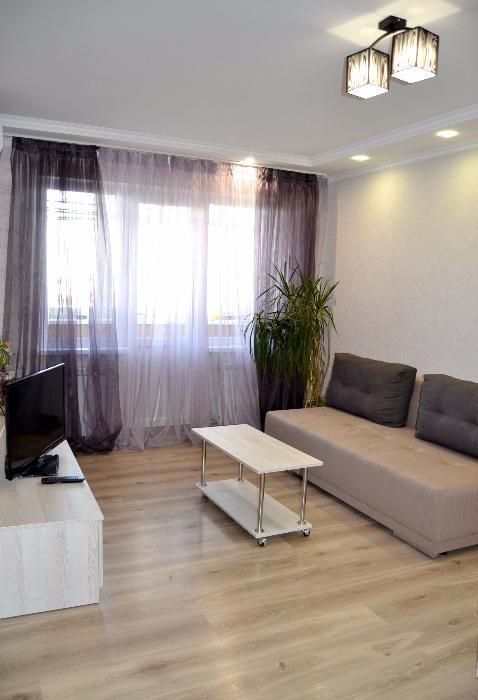 Отличная квартира возле метро, КПИ