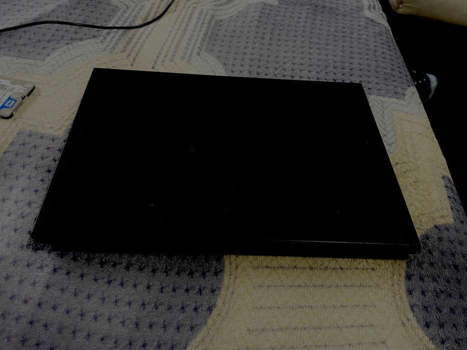 Portátil Dell Inspirion 15 (INTEL CORE i3 5GEN 256 GB SSD 8GB RAM)