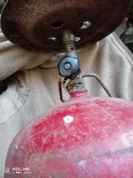 Продам  газовый  балон б.у 6литров