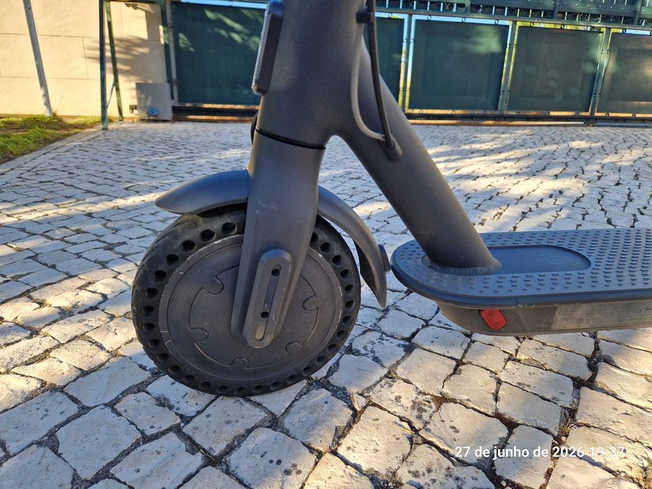 Trotinete Xiaomi - Mi Electric Scooter Essential