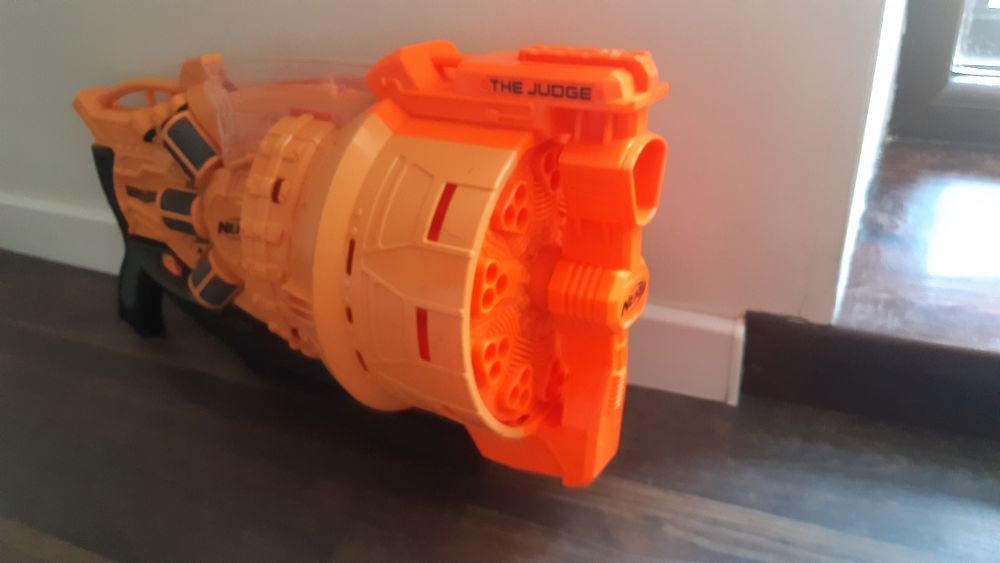 Pistolety NERF całą kolekcje