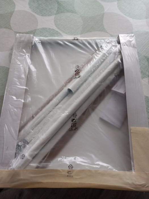 Stolik   metalowy mały