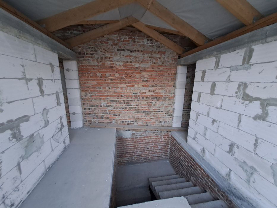 Продаж 3 пов. будинок-таунхаус, 2.3 сотки, 133 кв.м, Байківці