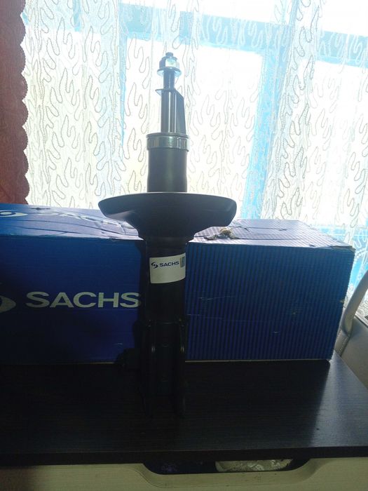 Амортизатор передний AVEO