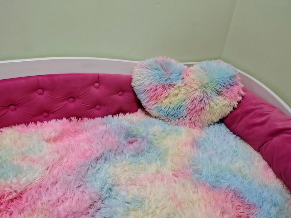 Дитяче ліжко для дівчинки